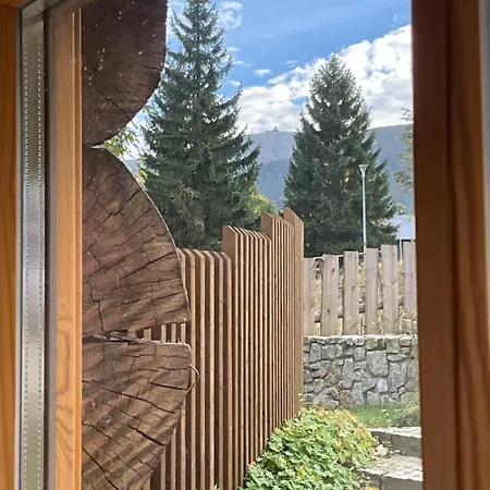Swierkowe Wzgorze Шале *