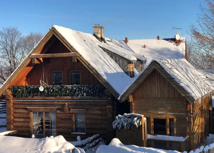 Swierkowe Wzgorze Alpesi faház